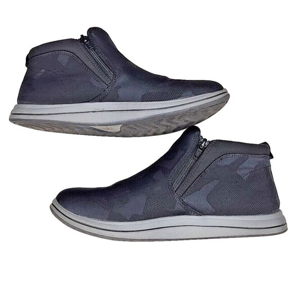 Clarks Cloudsteppers Black Camo Casual Booties Breeze Clover Side Zip Size 8 EUC - Picture 6 of 8